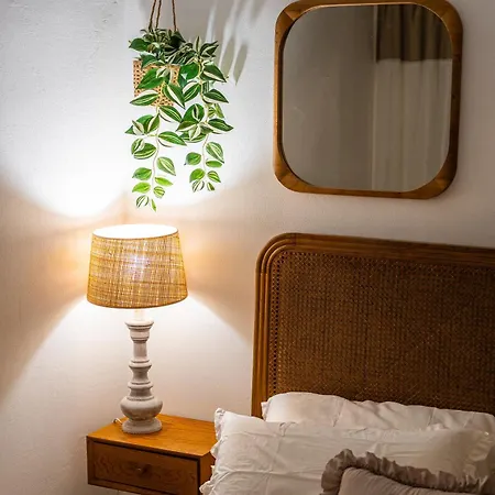 Apartmán L'alcova, Loft Di Charme A Pochi Passi Dal Teatro Ariston Sanremo