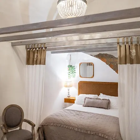 L'alcova, Loft Di Charme A Pochi Passi Dal Teatro Ariston Apartmán