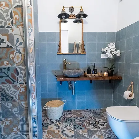 Apartmán L'alcova, Loft Di Charme A Pochi Passi Dal Teatro Ariston Sanremo